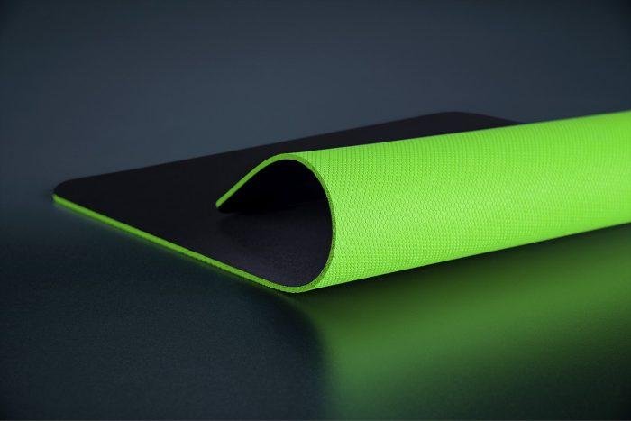 Razer Gigantus V2 - Medium Soft gaming mouse mat for speed and control