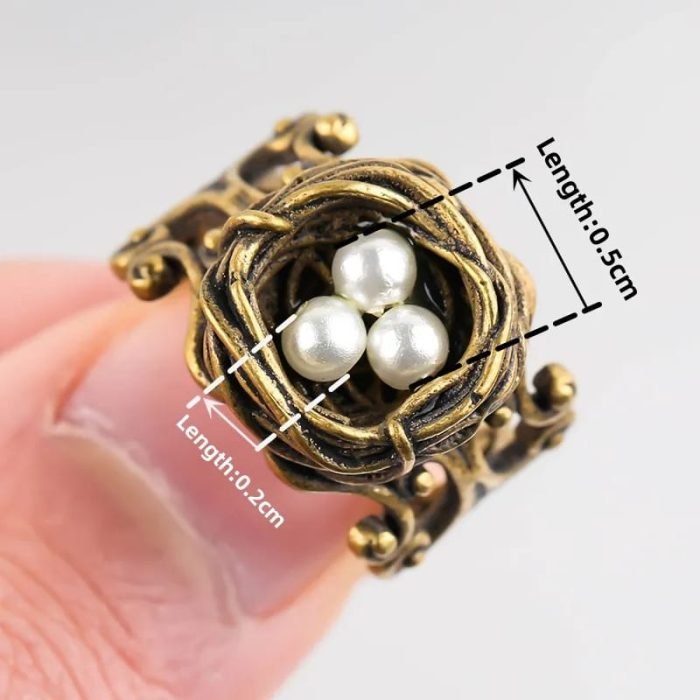 Nest finger ring size